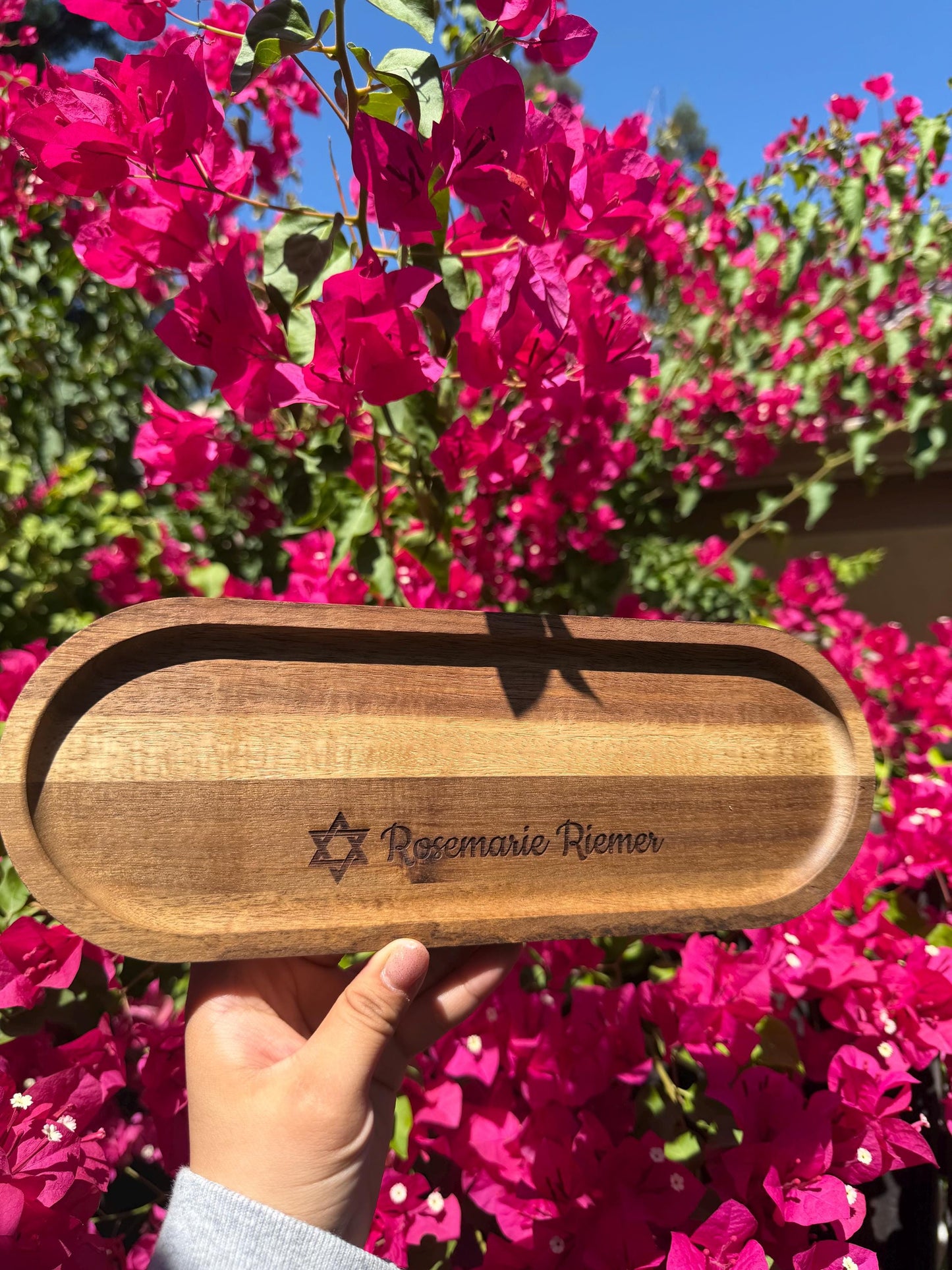 Personalized Wooden Jewish Tray | Custom Engraved Judaica Serving Board for Shabbat