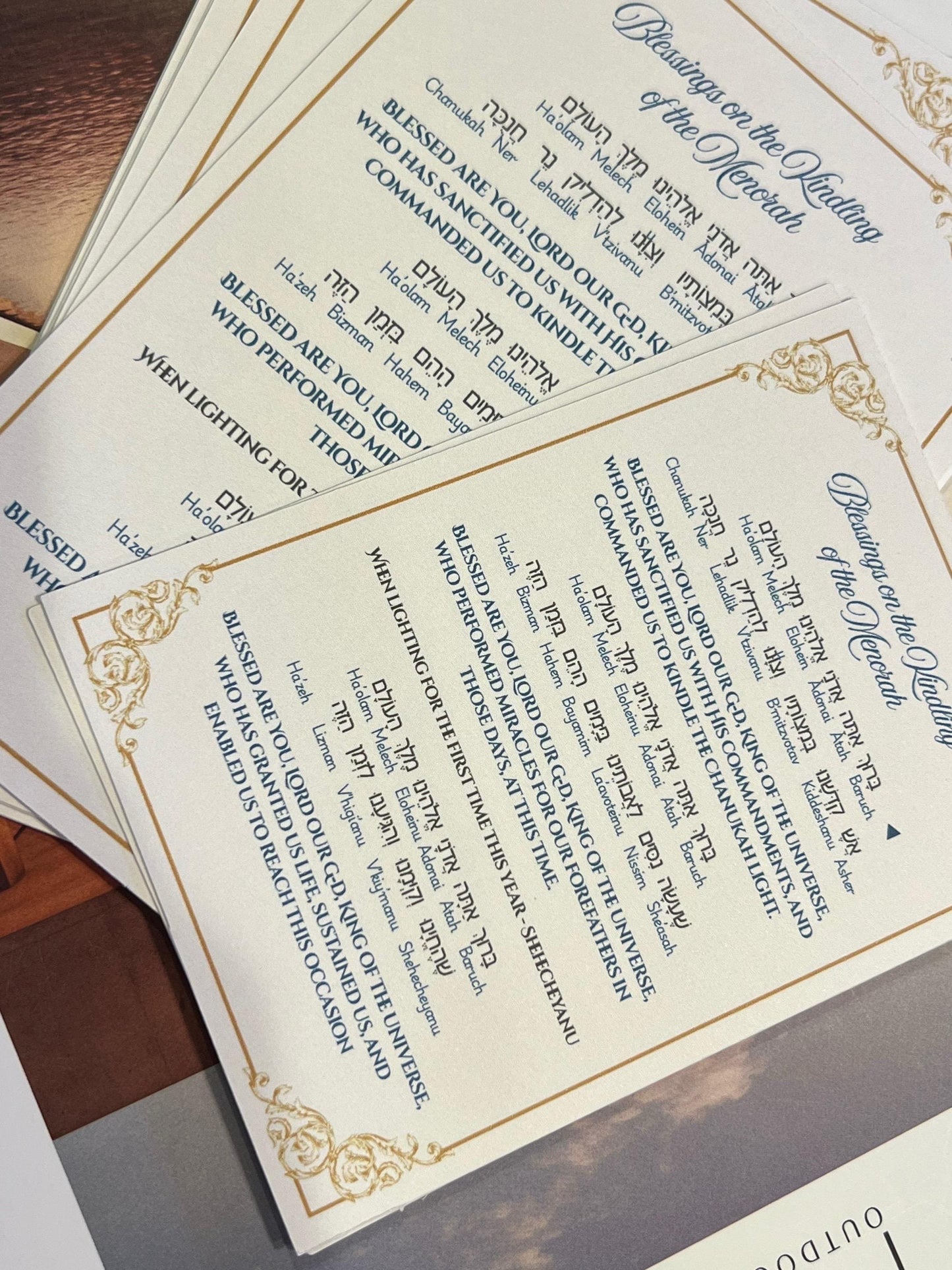 Classic Chanukah Prayer Pack (Different sizes) 1 Unit - 4 Sets