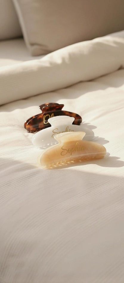 Personalized Name Hair Claw | Wedding, Quinceañera Favor