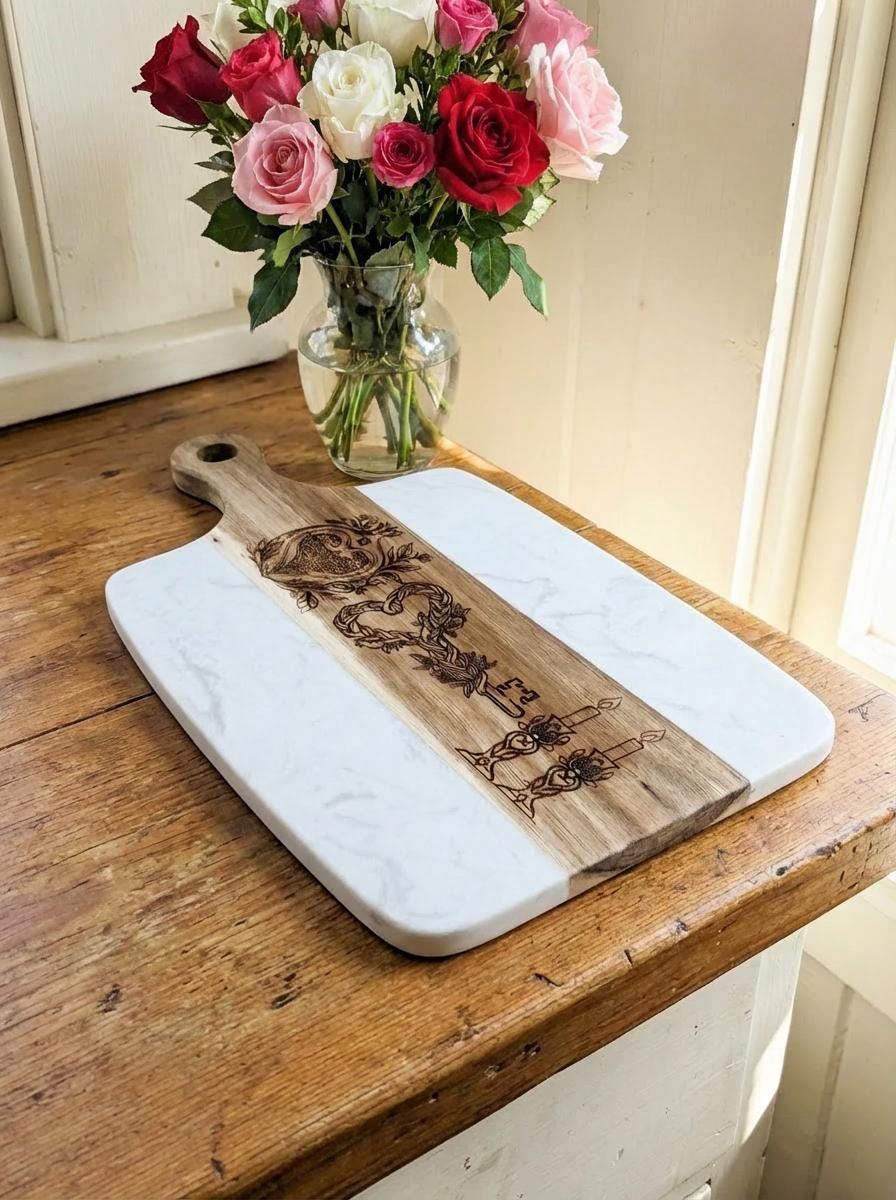 Personalized Marble Wood Challah Board | Engraved Shabbat Serving Platter